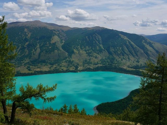 [🇨🇳新疆] 絶景を求めて旅するなら喀纳斯湖へ