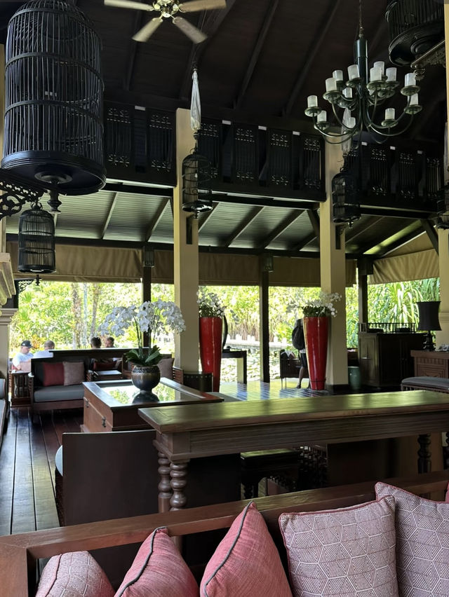 Anantara Mai Khao Phuket Villas: The White Lotus Season 3’s Thai Paradise 
