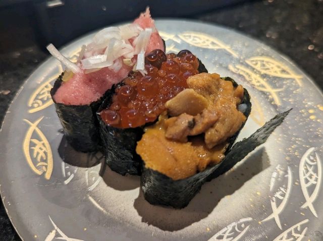 【東京】まぐろ人で美味しいお寿司をいただく