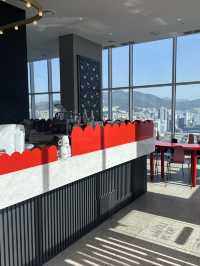 韓国🇰🇷釜山　海に囲まれた穴場の絶景カフェはここ♡