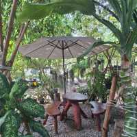 สวนลุงริน คาเฟ่ลับ บรรยากาศบ้านสวนในชะอำ