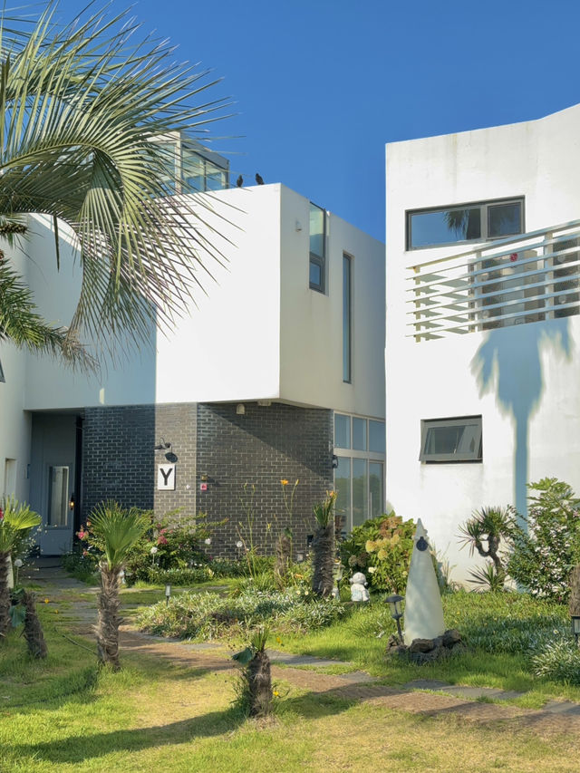 10초 바다 앞 10만원대 제주 오션뷰 숙소 🏝️ 