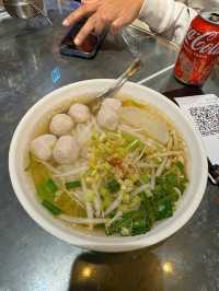 TUK TUK BOAT NOODLE 