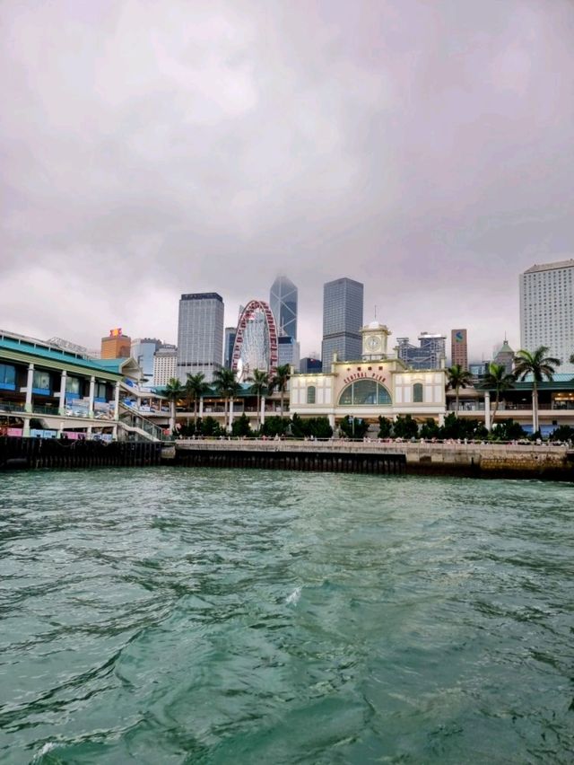 🇭🇰 Central Pier: Gateway to Hong Kong’s Iconic Ferry Rides