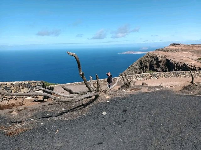 Mirador de Guinate – Lanzarote’s Hidden Cliffside Gem