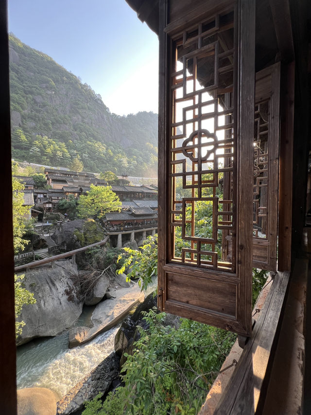 Beautiful Weather in Wangxian Valley in May