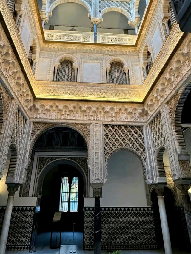 ชมสุดยอดของ Seville  "Royal Alcázar of Seville"