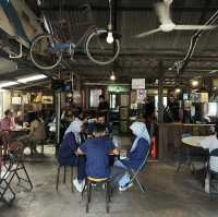 Brews & Bites by the Coast: Kopi Klasik Kemaman Delight