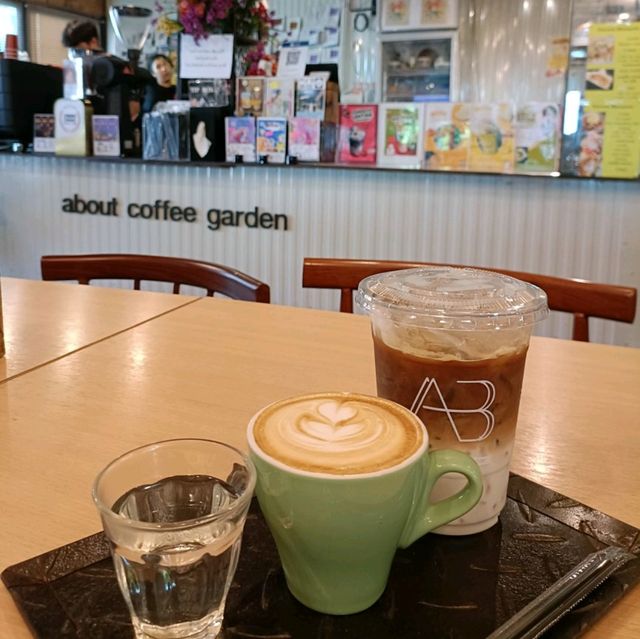 AB about coffee and garden at Lopburi 
