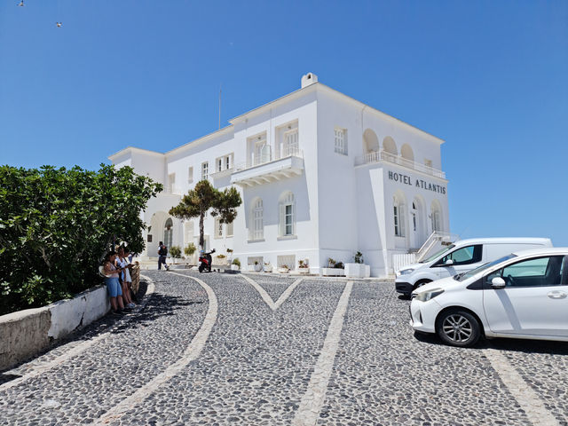 One of the Postcard trip in real white and blue dome