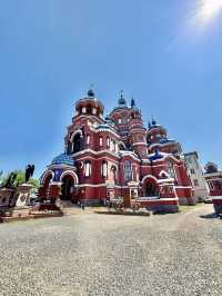 🕍 “Icons and Apples: Churches and Market Day in Irkutsk”