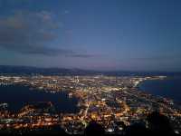 🗻【北海道・函館山】100万ドルの夜景と四季折々の絶景に出会う、函館旅のハイライト