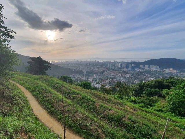Bukit Bendera (Penang Hill – via hiking)