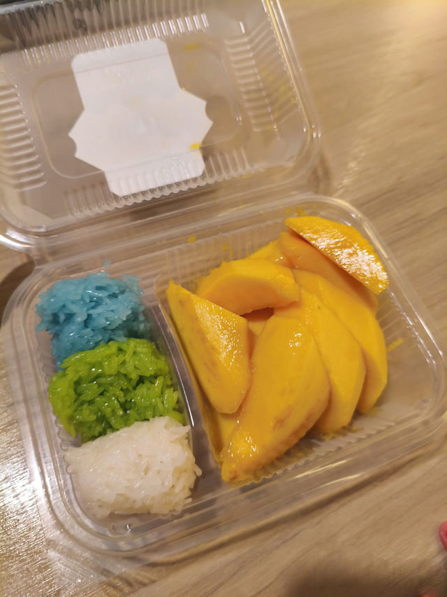 曼谷｜吃過10家還是這家最驚艷！超人氣芒果糯米飯老店一試成主顧