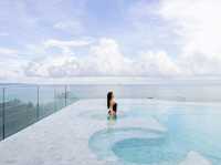 ที่พักพัทยา-นาจอมเทียน สระว่ายน้ำวิวสวยปัง วิวทะเล