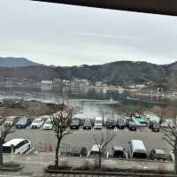 🏞️「鏡湖奇蹟！一睹逆富士壯景：富士河口湖的震撼登場」
