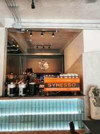 HERE COFFEE AND EATERY คาเฟ่สำหรับคอกาแฟ