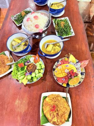 ล่องแก่งสตูล ภูต้นน้ำ ติดแอร์อาหารอร่อยน้ำแข็งฟรี