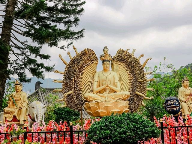 วัดหมื่นพุทธ