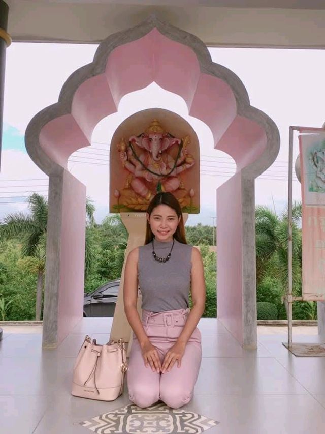 อุทยานพระพิฆเนศ องค์ยืน ฉะเชิงเทรา