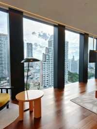 The Standard, Bangkok Mahanakhon 