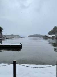 Winter magic in Ine no Funaya (伊根の舟屋), Kyoto ❄️🏘️ A peaceful snow-covered fishing village where tra