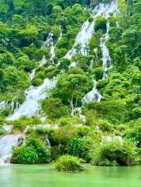 Lush Trails and Fairy Bridges at Xiaoqikong Scenic Area