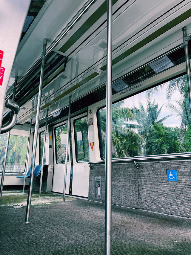 Takeoff Thrills & Aerotrain Nostalgia at Anjung Spotter Deck