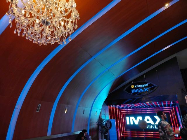 ดูซุปเปอร์แมนที่โรงภาพยนตร์ IMAX