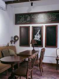 P Momments is a charming café