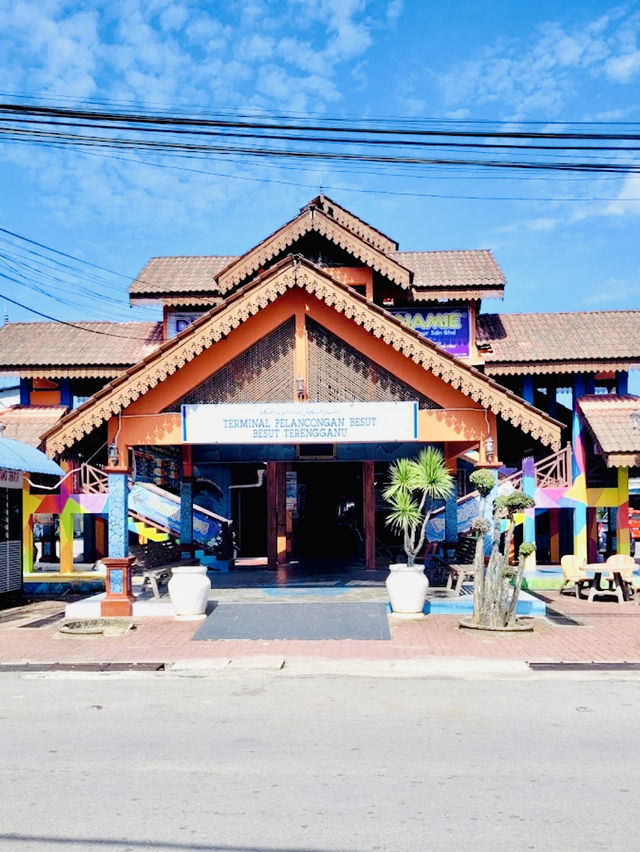 Touchdown in Paradise: Welcome to Jetty Perhentian Island