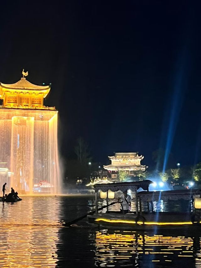 Wunüzhou: A Poetic Escape in the Heart of the City