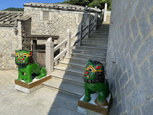 慢遊馬祖北竿:在風與石之間,遇見時間的溫柔🧭 慢遊馬祖北竿:在風與石之間,遇見時間的溫柔🧭