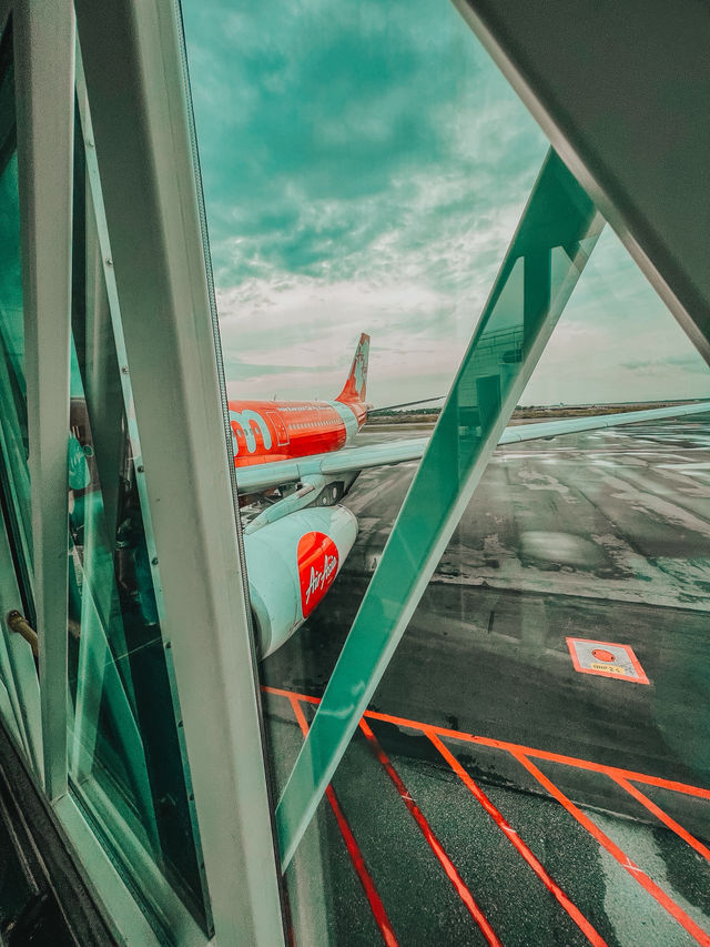 Gateway to the World – Malaysia International Airports at Sepang