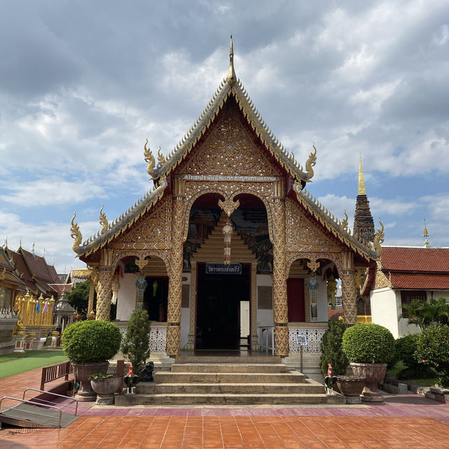 🌟 มาแอ่วลำพูน แวะไหว้พระธาตุคู่เมือง 🌟ททท