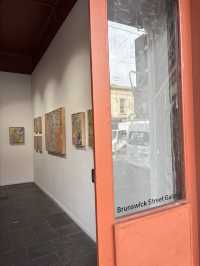 【Fitzroyで見つけたカラフルな婦人服ブランド路面店などMelbourne,Victoria,Australia】