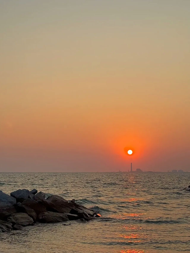 หาดแหลมเจริญ 🏖️⭐️ หาดแหลมเจริญ 🏖️⭐️
