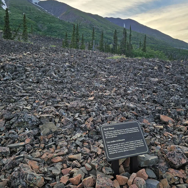 Kluane National Park and Reserve 🏔️❄️ Kluane National Park and Reserve 🏔️❄️