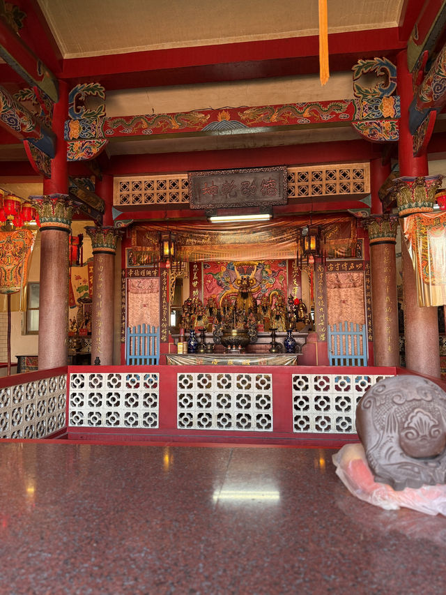 《香煙裊裊、古樑沉靜，宜蘭昭應宮以兩百年時光，見證城市變遷，也庇佑世代安穩》