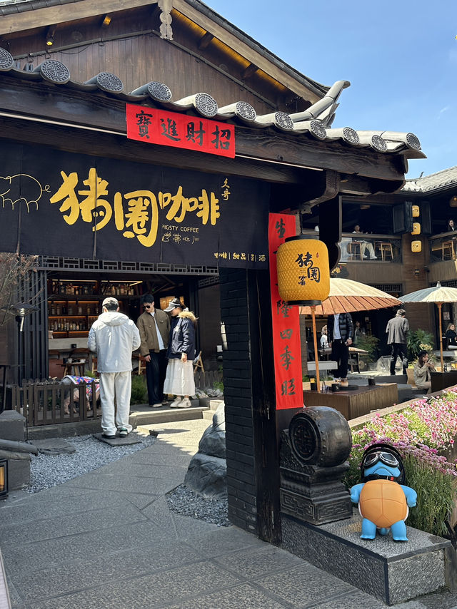 HIDDEN GEMS OF LIJIANG OLD TOWN 🩷