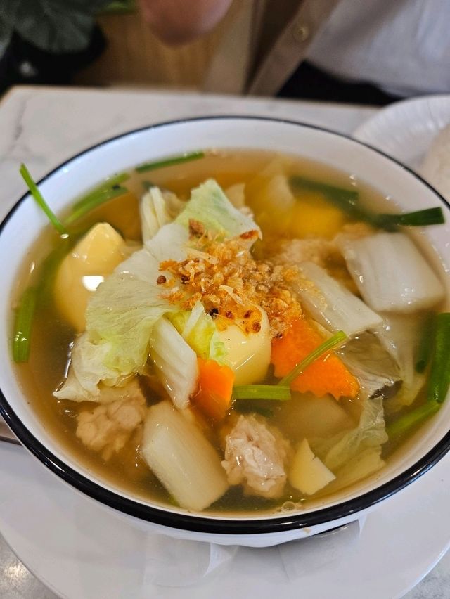 Mashaa Halal Café – A Cozy Halal Spot in Phuket Old Town