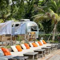 SHE SAILS CAFE & BEACH CLUB