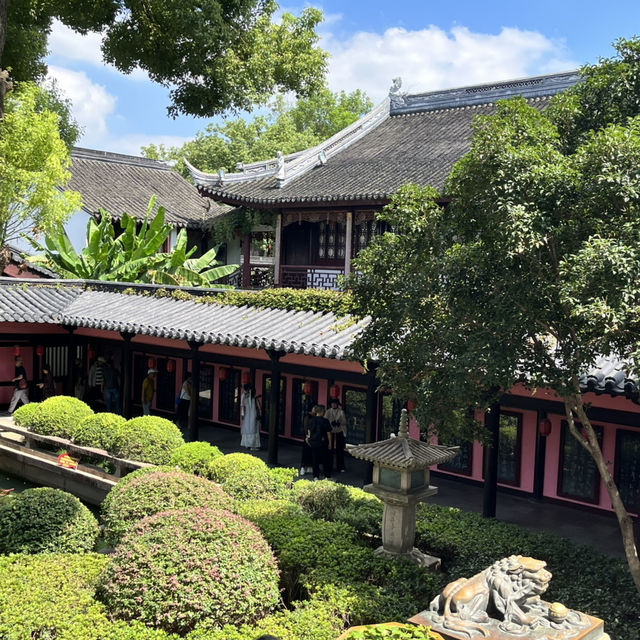🔔 Hanshan Temple — Bells Beyond the City Walls 🔔 Hanshan Temple — Bells Beyond the City Walls