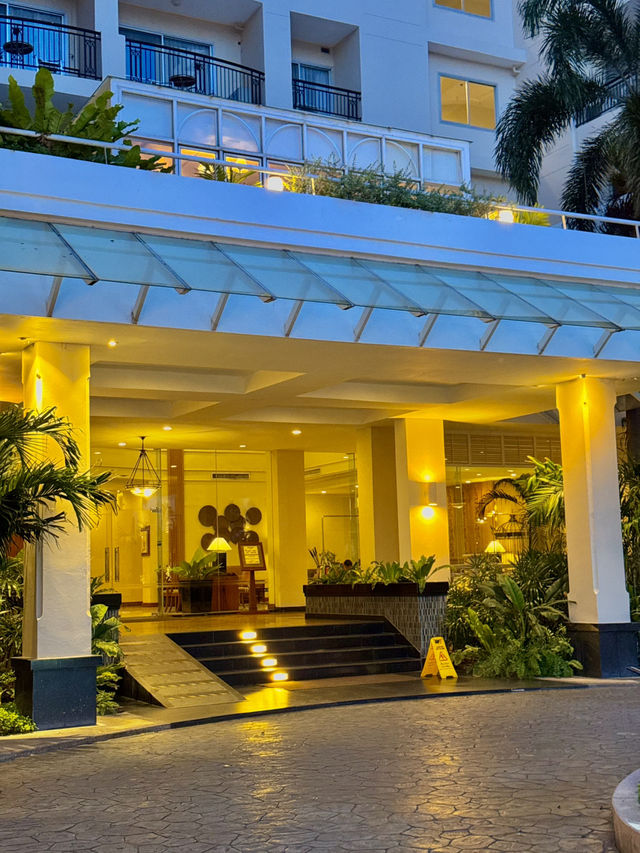 พักผ่อนริมทะเลระยองที่ Kantary Bay Hotel 🌊✨ พักผ่อนริมทะเลระยองที่ Kantary Bay Hotel 🌊✨