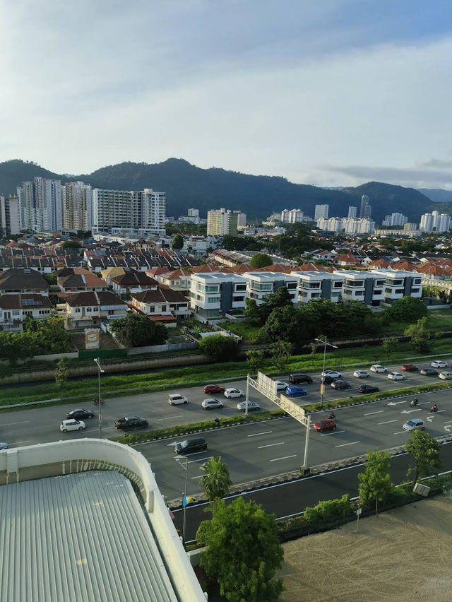 🏝️ Coastal Convenience at Eastin Hotel Penang