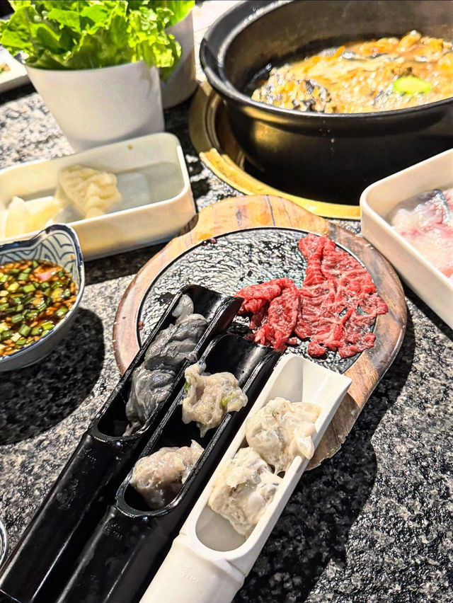 《靚湯海鮮雞煲三重奏》