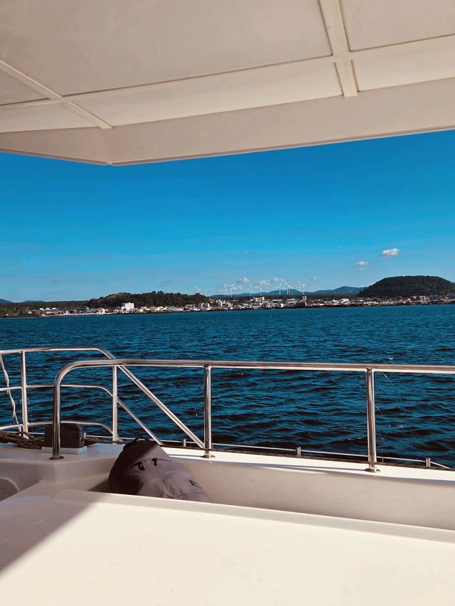 Unforgettable Luxury on the Water