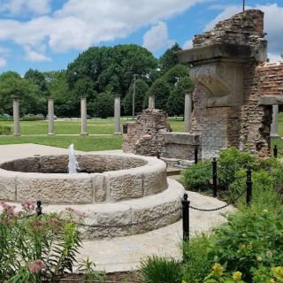 Holliday Park – A Scenic Urban Retreat in Indianapolis