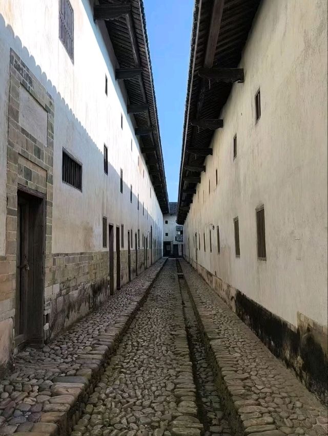 「圍中之圍」客家建築!東生圍 「圍中之圍」客家建築!東生圍