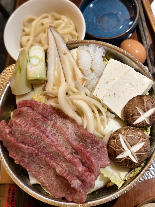 $168 兩小時暢飲酒精飲品 $168 兩小時暢飲酒精飲品